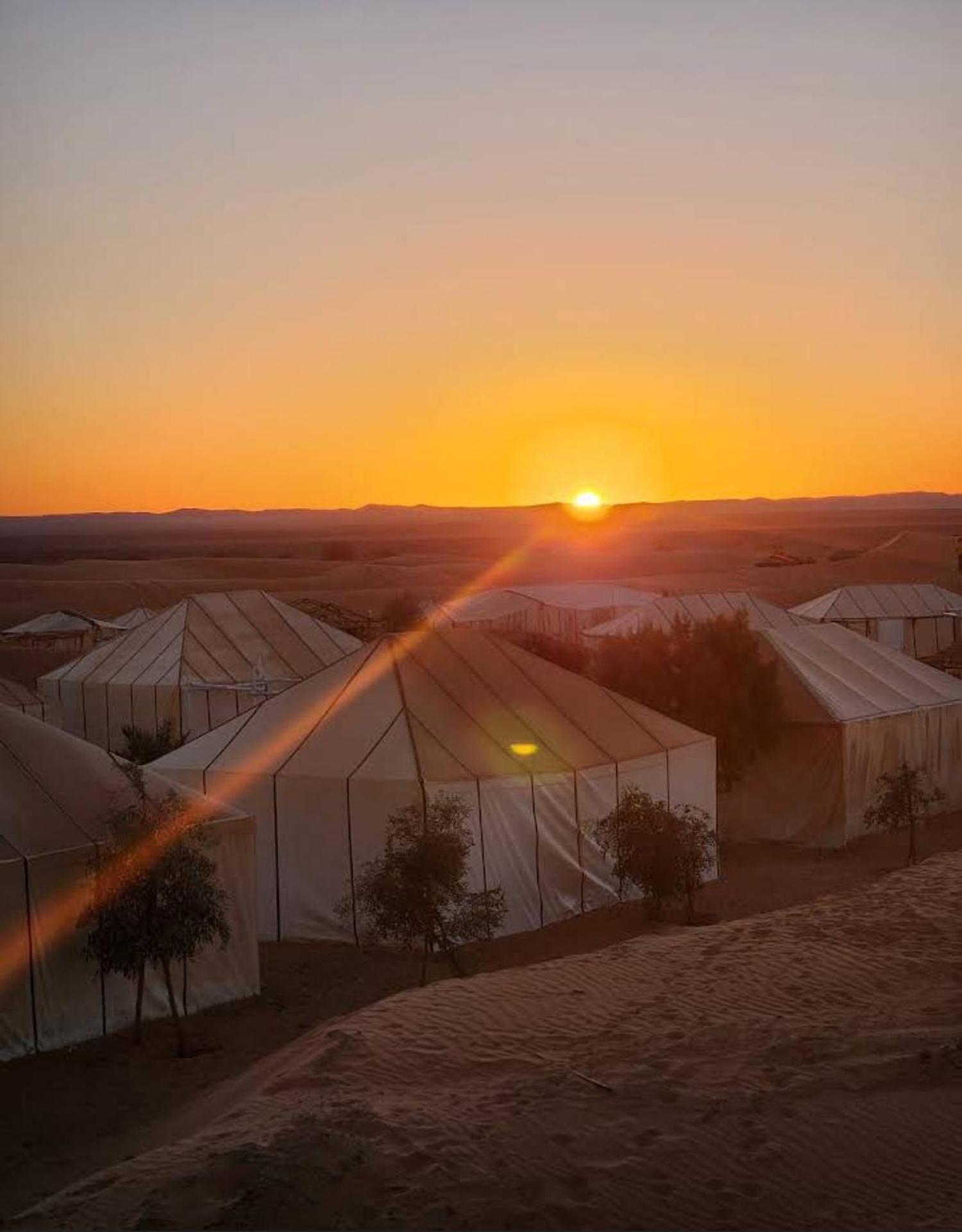 Luxury Sunrise Camp Luxury tent